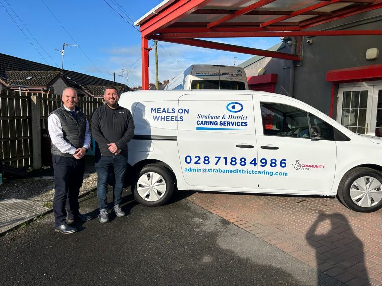 Nissan dealer supplies Townstar electric van to local meals on wheels service